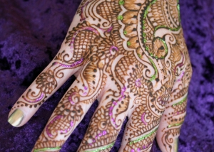 Traditional Indian Bridal Henna with Glitter