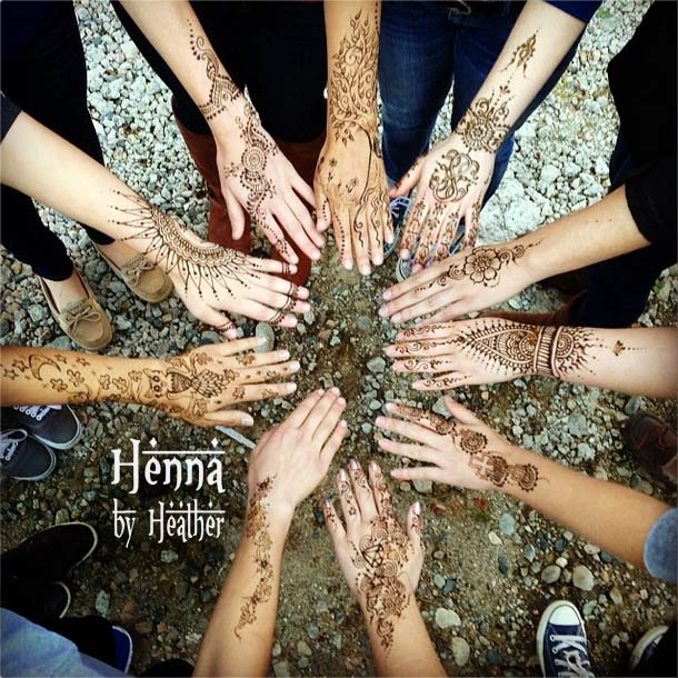 Henna Party - Circle of Hands