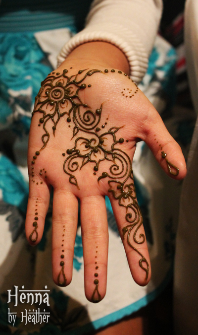 Mehndi Ceremony Flower Henna Design