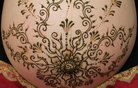 Prenatal Henna Design for low-carrying baby belly - Henna by HEather