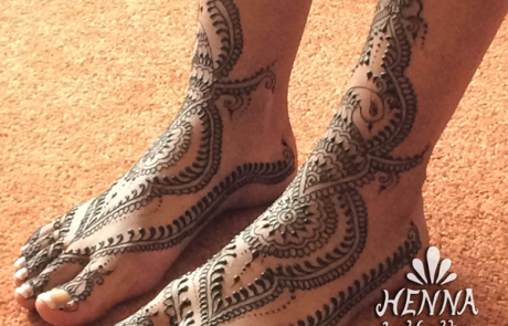 henna_foot_peacock_bridal_design_mehndi