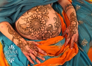 Flower Henna Belly with Hands - HennaByHeather.com