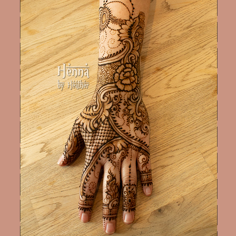 25+ Latest Bridal Henna Mehndi Designs - Art & Craft Ideas-daiichi.edu.vn